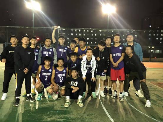 20211022 公司喜获gg999策略手机白菜第十二届“迎新杯”篮球赛亚军 (2)